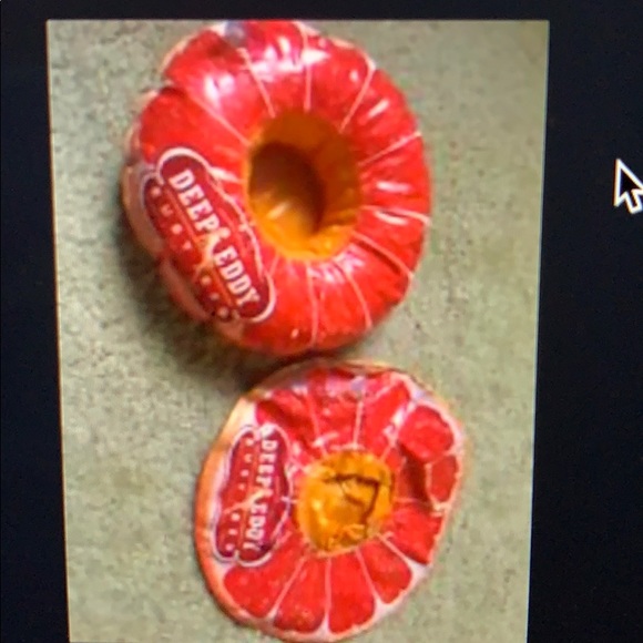 STOCKING STUFFER Deep Eddy Drink Holder Inflatable - Picture 10 of 10